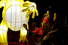 Thousands of lanterns brighten Chinese New Year celebrations in Surakarta