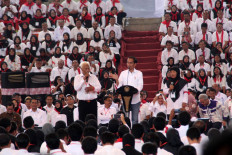 Jokowi accuses Prabowo camp of enlisting foreign propaganda help 
