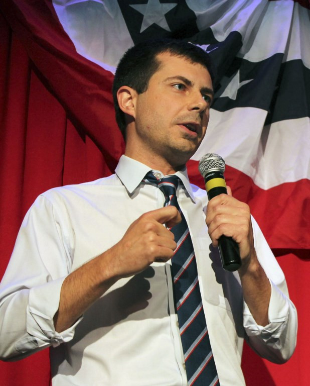 In this file photo taken on September 26, 2016 Sound Bend Indiana Mayor Peter Buttigieg talks about Republican Vice-presidential candidate Mike Pence in front of potential voters at a Hillary Clinton debate watching party for the LGBT community in Chicago, Illinois. 

He is a longshot candidate, but South Bend Mayor Pete Buttigieg said January 23, 2019 he is jumping into the burgeoning 2020 Democratic field challenging Donald Trump, aiming to become the first openly gay presidential nominee. Should he win, the 37-year-old wunderkind, a US Navy reservist who took leave from his mayoral duties to serve in Afghanistan, would also be America's youngest-ever commander in chief.
Buttigieg announced that he has formed a presidential exploratory committee, a key opening step to formally launching a bid.

