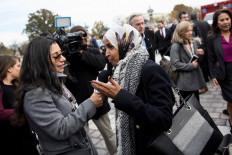 US Muslim lawmaker sorry for tweet that sparked anti-Semitism row