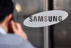 Samsung bends over backwards to rev smartphone desire