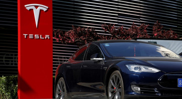 Tesla will make 500,000 cars this year