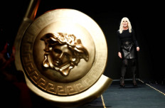 Luxury meets grunge at Versace Milan Fashion Week show