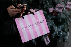 Bad Victoria's Secret Christmas means more store closings ahead