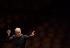 'High energy' conductor takes US orchestra to new heights