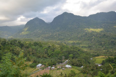 Runners enjoy Flores amid drought, raise funds to support clean water facilities