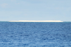 ASEAN urges calm amid South China Sea tensions 