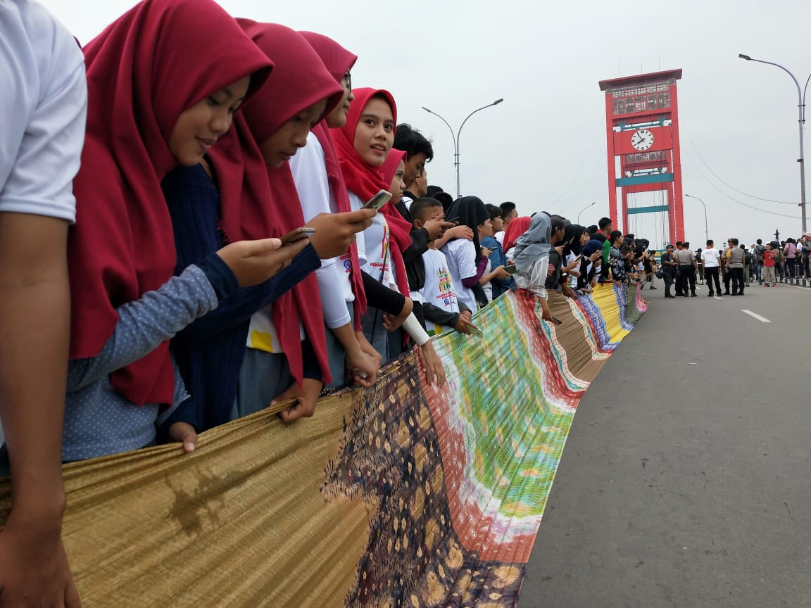 Hasil gambar untuk south sumatra millennial road safety festival palembang