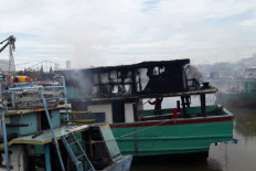 Fishing vessel catches fire in Muara Angke