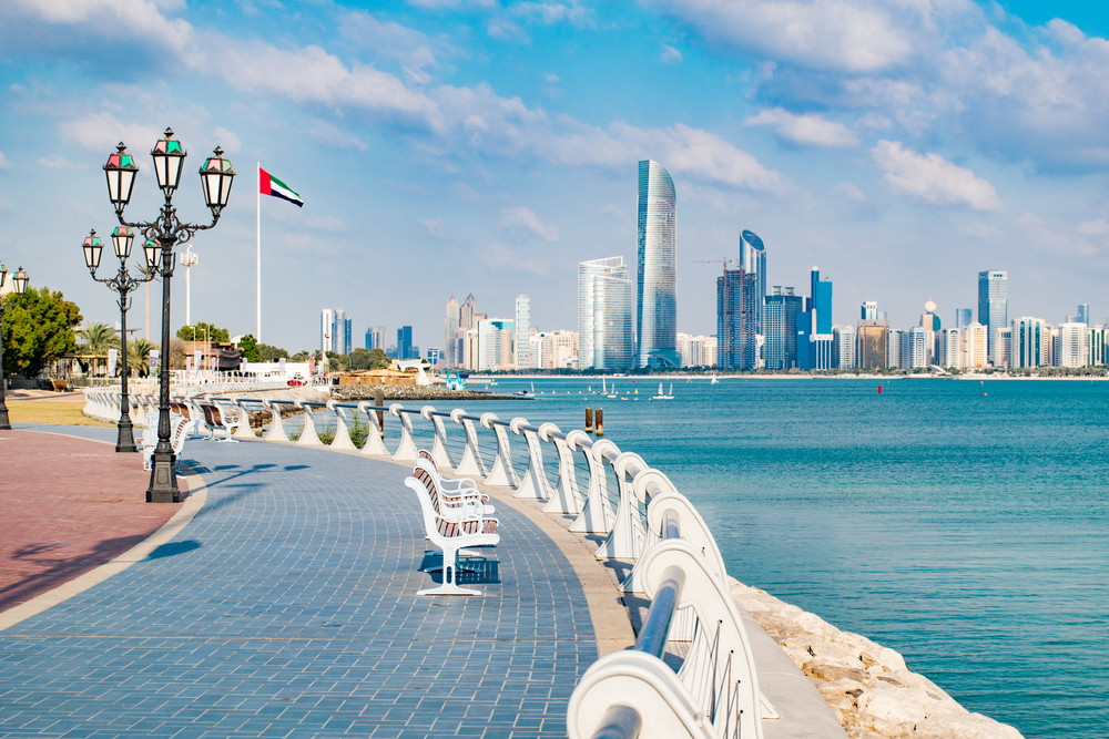 Quick Guide to Dubai & Abu Dhabi in 2020 | Hintergrund