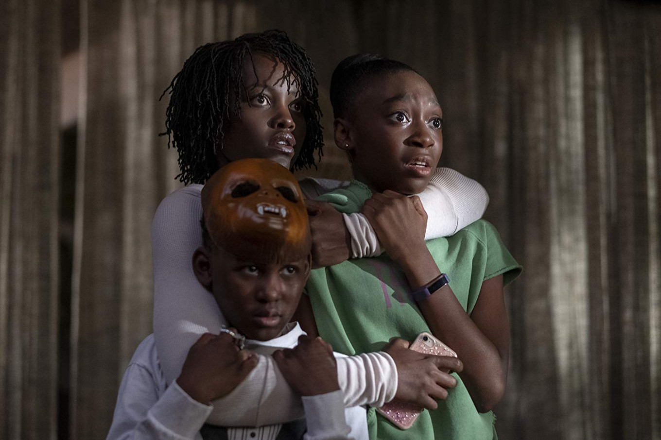 Jordan Peele's latest thriller 'Us' sees family fleeing from ...