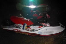 Brit fugitive tries to flee Australia on jet ski