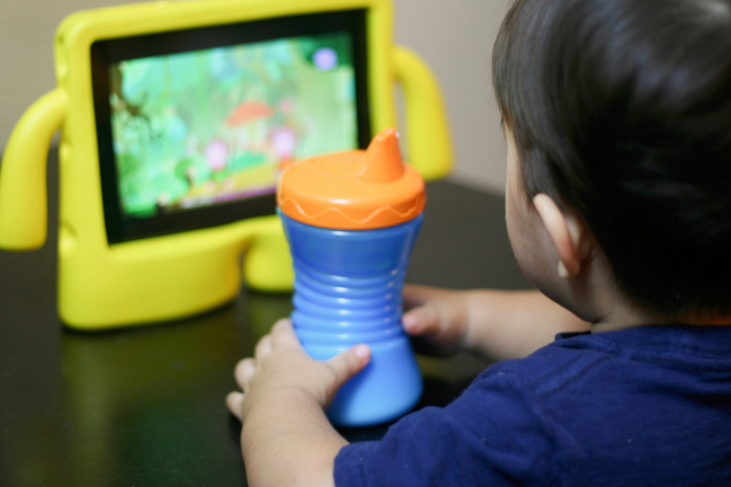 Parents in West Sulawesi give toddler five glasses of coffee every day