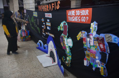 Malang celebrates Earth Hour with ‘save our oceans’ campaign