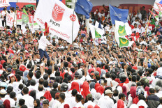 Kalla fires up Jokowi campaign