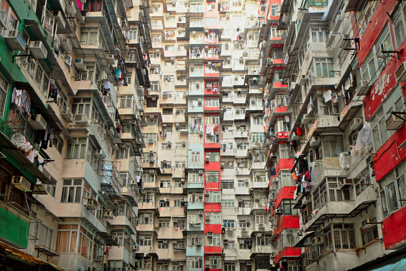 Hong Kong attracts tourists with 'Gramworthy residential estates