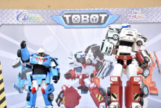 The Tobot Live Show Meet and Greet follows the adventures of Kory, Ryan, Tobot X and Tobot Y as they protect the Light of Justice from the armies of Diluk. Staged twice a day at 11.15 a.m. and 2.30 p.m. until April 28, the show features martial arts routines and dance performances.