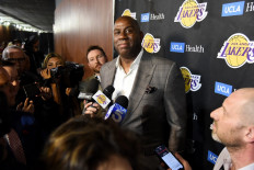 Magic Johnson steps down as Los Angeles Lakers chief