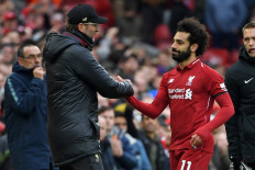 Klopp lauds Salah as Liverpool down Chelsea and eye holy grail