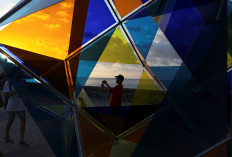 Art frenzy takes over Havana as biennial kicks off