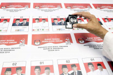 Golkar-PAN-PPP alliance keeps options open, hints at nominating popular governors