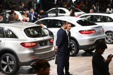 Mercedes 'very sorry' after China consumer gripe goes viral