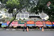 Thousands of polling stations to hold revotes