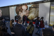 Go East: Germans return home 30 years after Wall's fall