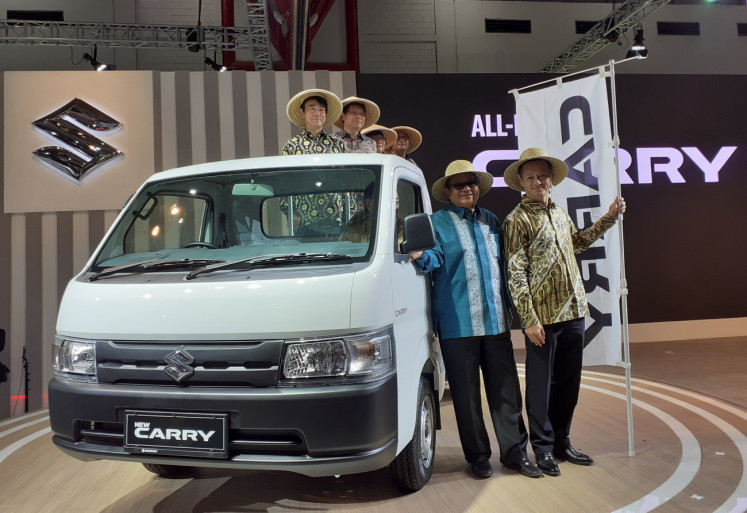Suzuki held a world premiere of the latest version of its Carry Pick-Up during the IIMS. It will be priced at Rp 135.6 million. 