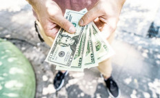 North Sumatra administration loses Rp 1.6 billion left in unattended car