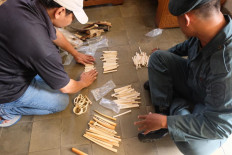 Ministry investigators arrest three for illegal ivory trade online