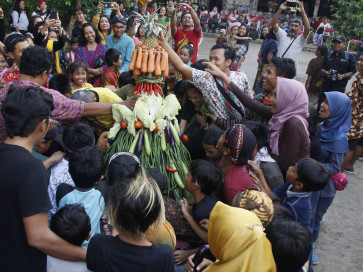 Celebrating harvest through Wiwitan