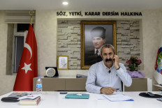 Turkey's 'Communist mayor' tears down walls with fresh approach