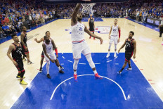 Sixers dominate Raptors to take 2-1 series lead