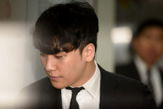 South Korean court to rule on K-pop star Seungri's arrest