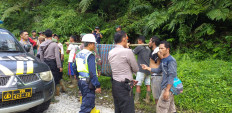 Five dead after landslides at illegal gold mine in Bogor 