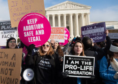 US Supreme Court set to overturn Roe v. Wade abortion rights decision