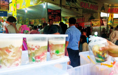 Sweet and sugary drinks often accompany breaking-of-the-fast snacks during the Islamic month of Ramadan. The government faces growing pressure to impose a tax on sugary drinks due to increased prevalence of diabetes. 