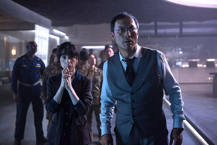 Dr. Vivienne Graham (Sally Hawkins) and Dr. Ishiro Serizawa (Ken Watanabe) star in the film.