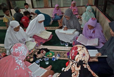 ‘Why is the government so obsessed?’ Law on Quran study groups sparks public outcry