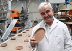 Polish inventor and entrepreneur Jerzy Wysocki holds a wheat bran plate in his factory Biotrem in Zambrow, Poland, on May 29, 2019. Biotrem distributes the plates in Europe, Asia, North America and Australia and is hoping to expand its offer to edible boxes for takeaway meals and catering. The research is already at a fairly advanced stage: the only thing left to do is to make the boxes more resistant to liquid and heat.
