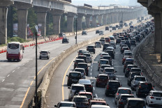 Nearly half a million motorists return to Jakarta after Idul Fitri