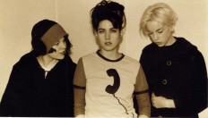 Seminal feminist punk band Bikini Kill stages comeback