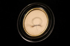 Sotheby's to auction 'substantial' lock of Beethoven's hair