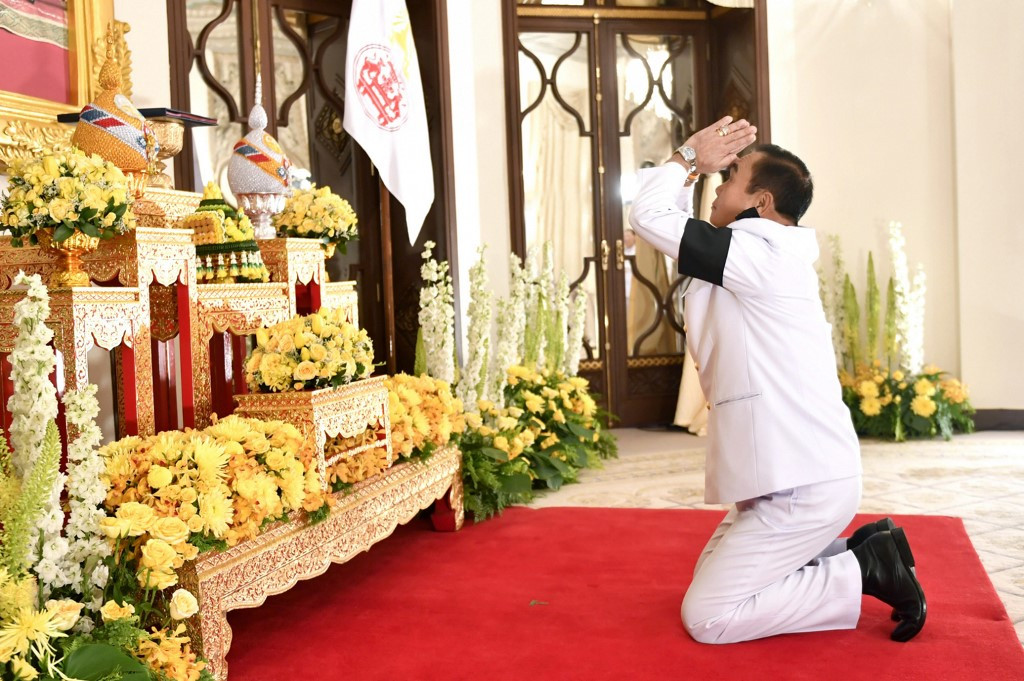 Thai king endorses new cabinet weeks after disputed election Thai king endorses new cabinet weeks after disputed election