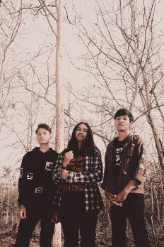 Sunlotus tests boundaries of shoegaze rock