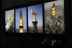 Mecca Clock turns into tourist draw