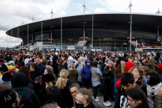 BTS K-Pop concert damages Stade de France pitch before rugby final
