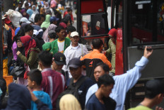 Buses still able to leave and enter Jakarta despite calls for quarantine