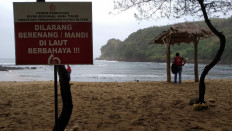 Death lurks in water at southern Java beaches